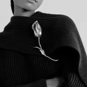 ZARA Silver Textured Calla Lily Flower Brooch Pin Statement Large | NWOT